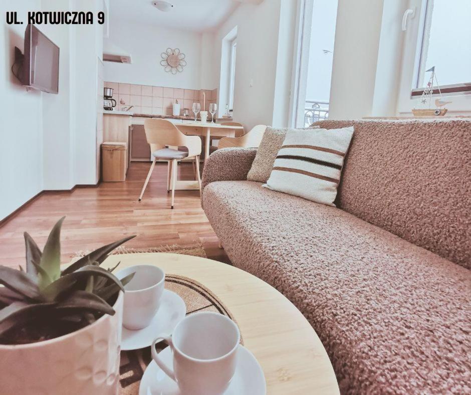 Sunny Apartament Darlowo Exterior foto